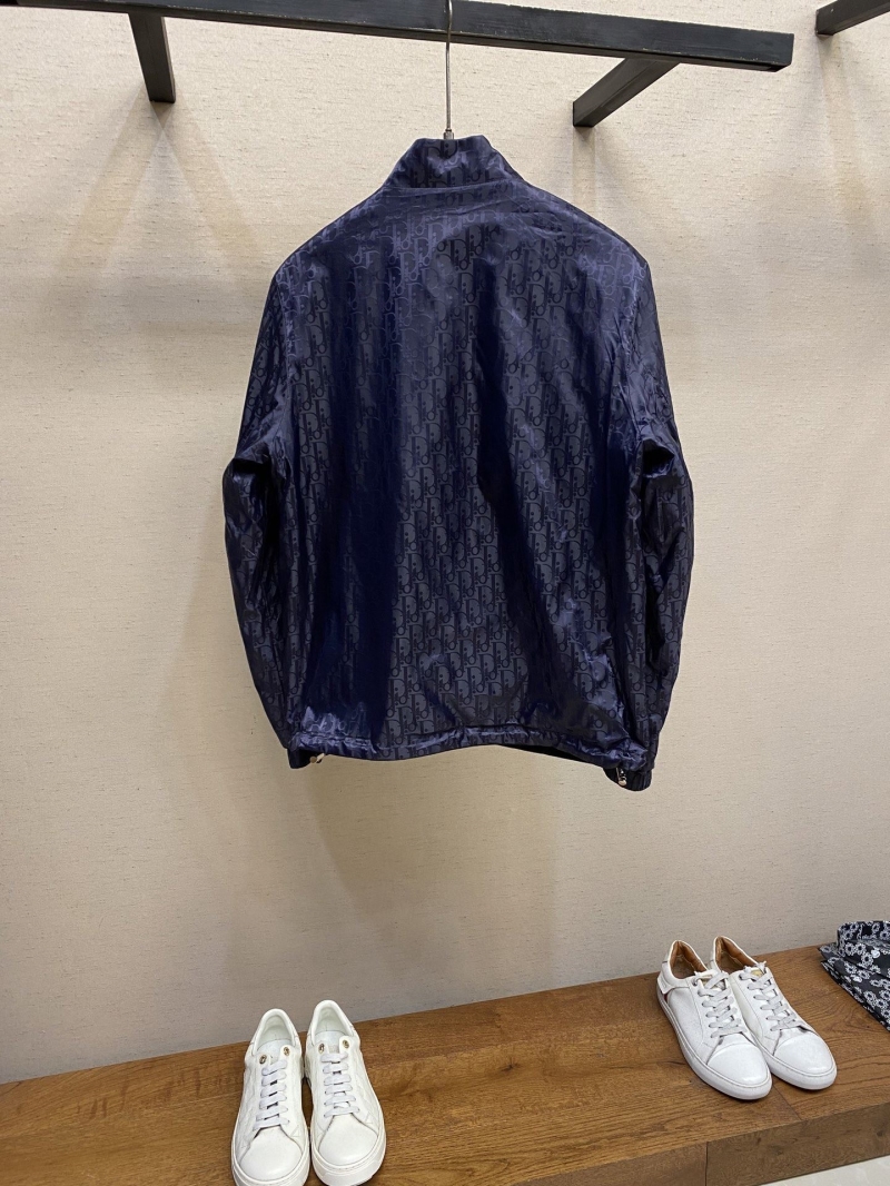 chr1st1an D10r outwear